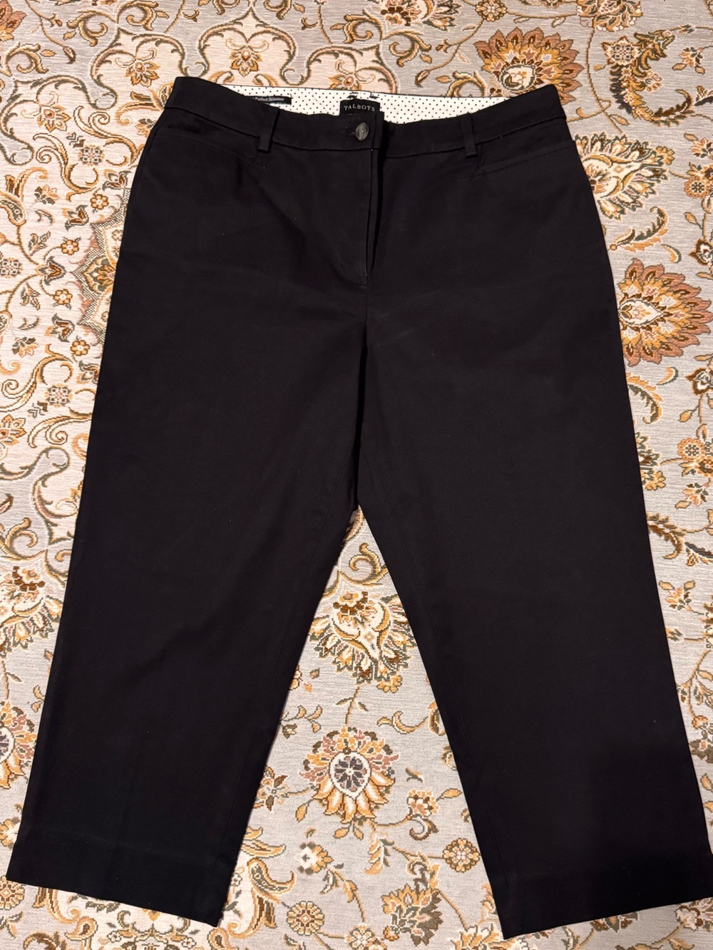 Talbots Slim Leg Black Skimmer Cropped pants - Size 10